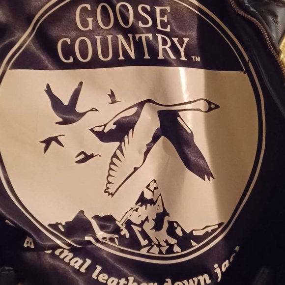 Goose Country Leather Bomber - Picture 6 of 8